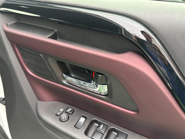 スペーシアカスタム ハイブリッドＸＳ　両側電動スライドドア　クリアランスソナー　オートクルーズコントロール　衝突被害軽減システム　オートライト　スマートキー　アイドリングストップ　電動格納ミラー　シートヒーター　ベンチシート　ＣＶＴ（37枚目）