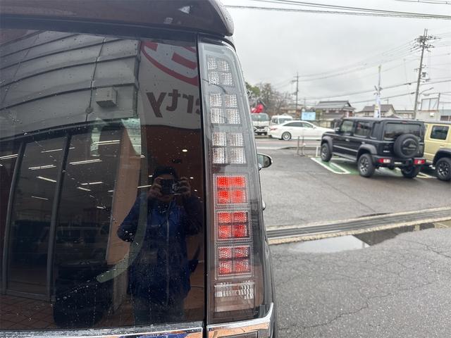 ヴォクシー ＺＳ　煌　ＥＴＣ　バックカメラ　ナビ　ＴＶ　オートクルーズコントロール　両側電動スライドドア　オートライト　ＬＥＤヘッドランプ　スマートキー　アイドリングストップ　電動格納ミラー　後席モニター　３列シート（61枚目）