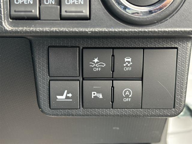 タント カスタムＲＳ　ＥＴＣ　バックカメラ　両側電動スライドドア　ナビ　ＴＶ　クリアランスソナー　衝突被害軽減システム　オートライト　スマートキー　アイドリングストップ　電動格納ミラー　ベンチシート（14枚目）