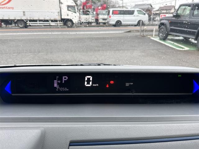 タント カスタムＲＳ　ＥＴＣ　バックカメラ　両側電動スライドドア　ナビ　ＴＶ　クリアランスソナー　衝突被害軽減システム　オートライト　スマートキー　アイドリングストップ　電動格納ミラー　ベンチシート（45枚目）