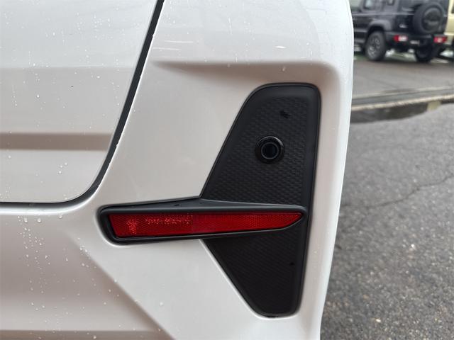 タント カスタムＲＳ　ＥＴＣ　バックカメラ　両側電動スライドドア　ナビ　ＴＶ　クリアランスソナー　衝突被害軽減システム　オートライト　スマートキー　アイドリングストップ　電動格納ミラー　ベンチシート（56枚目）