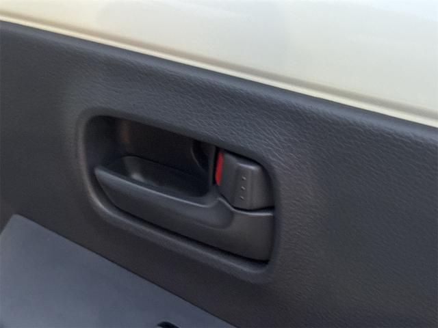 クリッパートラック ＤＸ　軽トラック　ＭＴ　クリアランスソナー　アイドリングストップ　ＥＳＣ　エアコン　パワーウィンドウ　運転席エアバッグ　助手席エアバッグ（17枚目）