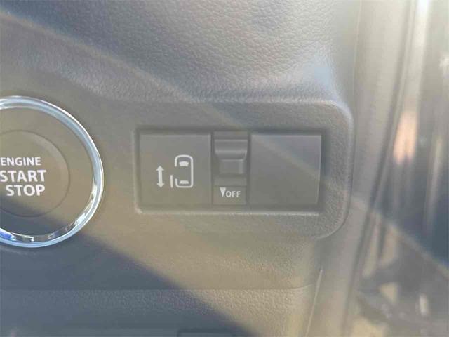 スペーシアカスタム ハイブリッドＧＳ　両側スライド・片側電動　クリアランスソナー　オートクルーズコントロール　レーンアシスト　オートライト　スマートキー　アイドリングストップ　電動格納ミラー　シートヒーター　ベンチシート　ＣＶＴ　ＥＳＣ（7枚目）