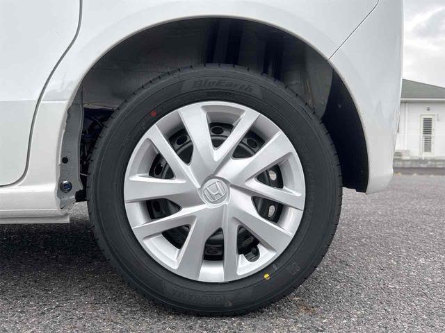 Ｎ－ＢＯＸ ベースグレード　届出済未使用車　ＨｏｎｄａＳＥＮＳＩＮＧ　片側電動スライドドア　クリアランスソナー　オートクルーズコントロール　衝突被害軽減システム　スマートキー　アイドリングストップ　電動格納ミラー　シートヒーター（48枚目）