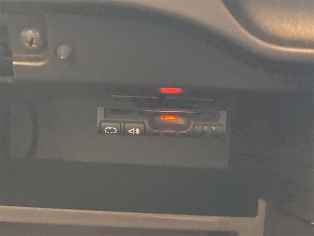 ノート e-パワー X ETC 純正ナビ Bluetooth対応 TV 衝突被害軽減システム スマートキー アイドリングストップ 電動格納ミラー CVT 盗難防止システム 衝突安全ボディ ABS ESC CD USB(7枚目)