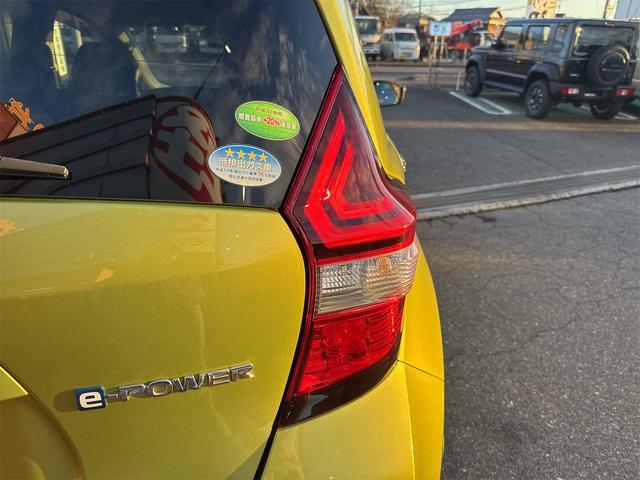 ノート e-パワー X ETC 純正ナビ Bluetooth対応 TV 衝突被害軽減システム スマートキー アイドリングストップ 電動格納ミラー CVT 盗難防止システム 衝突安全ボディ ABS ESC CD USB(19枚目)