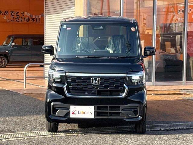ホンダ Ｎ－ＢＯＸカスタム 14枚目