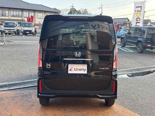 ホンダ Ｎ－ＢＯＸカスタム 18枚目
