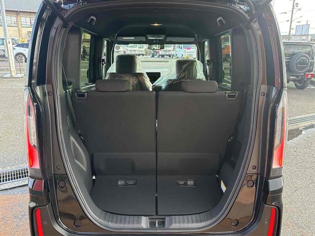 ホンダ Ｎ－ＢＯＸカスタム 22枚目