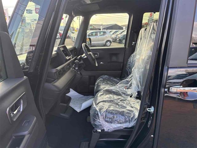 ホンダ Ｎ－ＢＯＸカスタム 34枚目