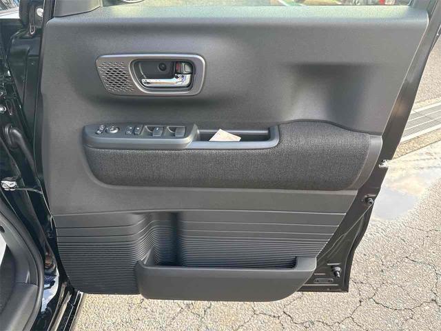 ホンダ Ｎ－ＢＯＸカスタム 36枚目