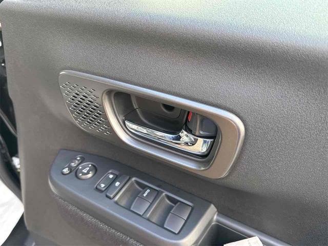 ホンダ Ｎ－ＢＯＸカスタム 37枚目