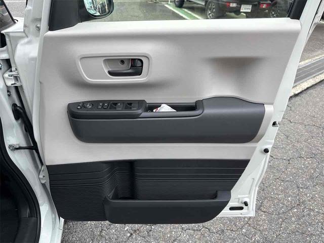 ホンダ N-BOX 28枚目