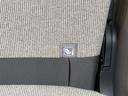 ベースグレード　バックカメラ　両側スライド・片側電動　クリアランスソナー　オートクルーズコントロール　衝突被害軽減システム　オートライト　スマートキー　アイドリングストップ　電動格納ミラー　シートヒーター（31枚目）