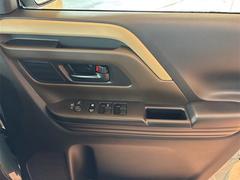 ご覧いただきありがとうございます♪気になったお車がありましたらお気軽にお電話をください♪ 4