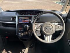 運転者にとっては日々使用することとなる運転席です。運転席が快適だと運転に集中することができますね。 2