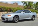 スカイライン ＧＴ－Ｒ　ＮＩＳＭＯボンネットフードトップモール　フロントバンパーダクト　リアウイング　ディーラーメンテナンス車（4枚目）