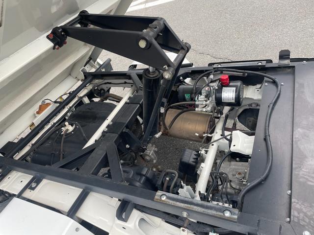 ハイゼットトラック 多目的ダンプ　電動モーター式／４ＷＤ／５ＭＴ／ヘッドライトレベライザー／同色リペイント済み（27枚目）