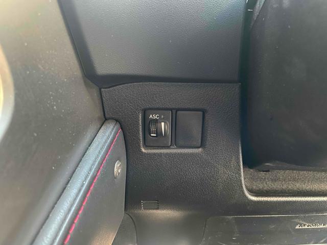 ＮＸ ＮＸ３００　Ｆスポーツ　ドライブレコーダー　ＥＴＣ　全周囲カメラ　オートクルーズコントロール　レーンアシスト　パワーシート　衝突被害軽減システム　サンルーフ　ナビ　オートマチックハイビーム　ＬＥＤヘッドランプ　電動リアゲート（34枚目）