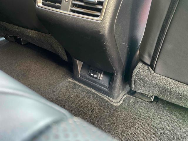 ＮＸ ＮＸ３００　Ｆスポーツ　ドライブレコーダー　ＥＴＣ　全周囲カメラ　オートクルーズコントロール　レーンアシスト　パワーシート　衝突被害軽減システム　サンルーフ　ナビ　オートマチックハイビーム　ＬＥＤヘッドランプ　電動リアゲート（42枚目）