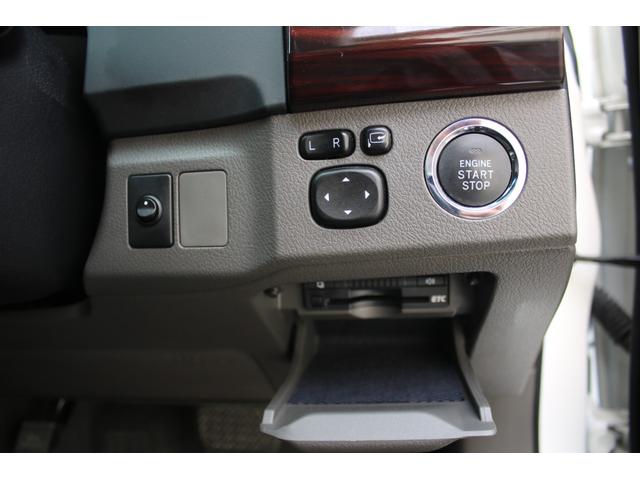 250G リラックスセレクション 全国保証 前後G´s仕様 新品車高調 シーケンシャル(流れる)ウィンカーヘッド&テール 走行4万km台 新品19アルミ ナビ Bluetooth バックカメラ フルセグ地デジTV ETC 4本出し(39枚目)