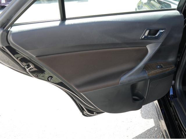 マークX 250G 全国保証 後期 前後G´s仕様 新品車高調 3眼シーケンシャルウィンカーヘッドライト 新品19アルミ 走行2万km台 ドライブレコーダー ナビ 地デジ スマートキー 4本出しマフラーカッター(54枚目)