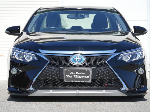 カムリ ハイブリッド Gパッケージ 全国保証 ハイブリッド 後期仕様スピンドルエアロ シーケンシャルウィンカーヘッドライト 新品車高調 新品19アルミ 新品タイヤ ナビ Bluetooth フルセグ地デジ バックカメラ 走行3万km台(6枚目)