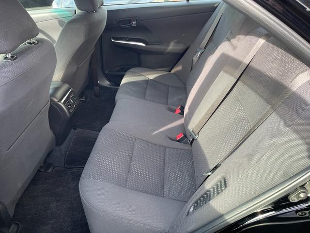 カムリ ハイブリッド Gパッケージ 全国保証 ハイブリッド 後期仕様スピンドルエアロ シーケンシャルウィンカーヘッドライト 新品車高調 新品19アルミ 新品タイヤ ナビ Bluetooth フルセグ地デジ バックカメラ 走行3万km台(45枚目)