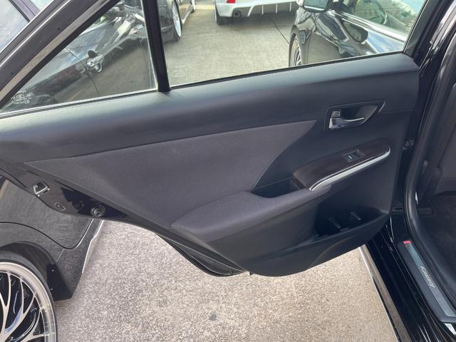 カムリ ハイブリッド Gパッケージ 全国保証 ハイブリッド 後期仕様スピンドルエアロ シーケンシャルウィンカーヘッドライト 新品車高調 新品19アルミ 新品タイヤ ナビ Bluetooth フルセグ地デジ バックカメラ 走行3万km台(46枚目)