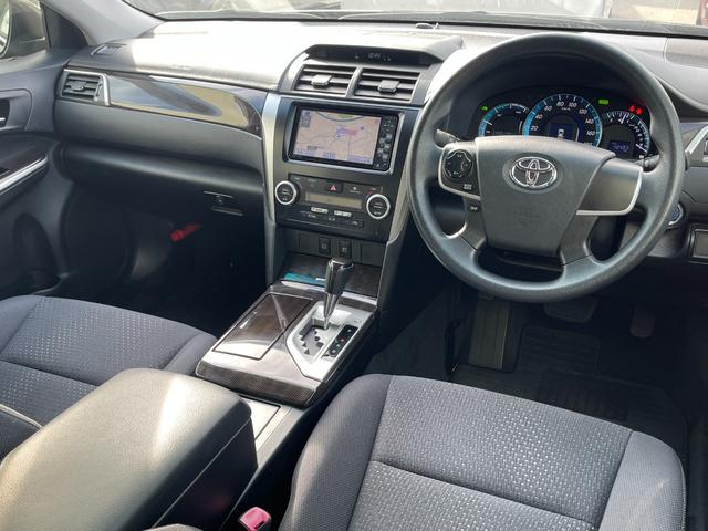 カムリ ハイブリッド 全国保証 ハイブリッド 後期仕様スピンドルエアロ シーケンシャルウィンカーヘッドライト 新品車高調 新品19アルミ 新品タイヤ ナビ 地デジ ETC 走行4万km台(16枚目)