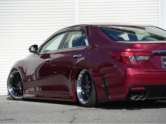 マークX 250G Fパッケージ 全国保証 後期 走行9000km 前後G´s仕様 純正レッドメタリック 新品車高調 3眼シーケンシャルウィンカーヘッドライト 新品19アルミ 新品タイヤ 地デジ DVD 4本出しマフラーカッター(68枚目)