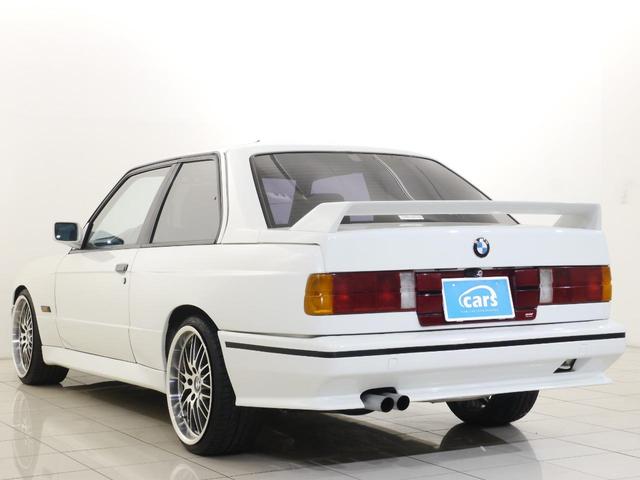 Bmw m3 m3 屋内保管 18aw サンルーフ 5速ミッション 大型リアスポイラー ブリスターフェンダー 869 0万円 平成2年 1990年 奈良県 中古車 価格 Com Bmw m3 m3 屋内保管 18aw サンルーフ 5速ミッション 大型リアスポイラー ブリスターフェンダー 869 0万円 平成2年 1990年 奈良県 中古車 価格 Com