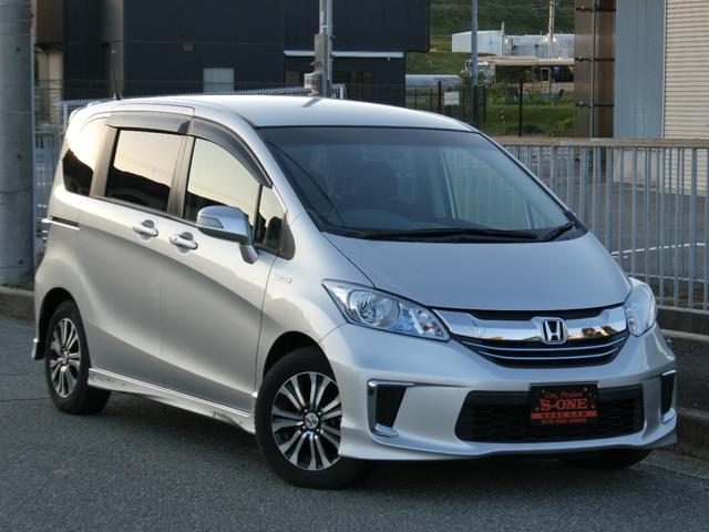 フリードハイブリッド ジャストセレクション 両側パワースライド/クルーズコントロール/バックカメラ/ETC/HIDヘッドライト(2枚目)