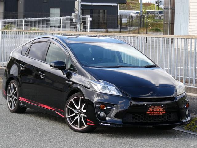 プリウス Ｓツーリングセレクション・Ｇ’ｓ　バックカメラ／ＥＴＣ／フルセグＴＶ／純正ナビ（2枚目）