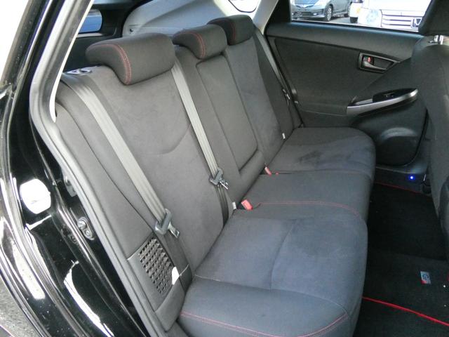 プリウス Ｓツーリングセレクション・Ｇ’ｓ　バックカメラ／ＥＴＣ／フルセグＴＶ／純正ナビ（11枚目）