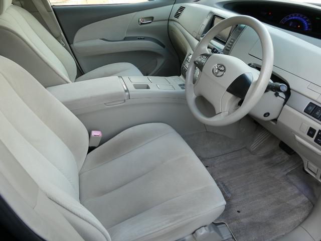 エスティマハイブリッド Ｘ　モデリスタエアロ／両側パワースライド／リアフリップダウンモニター／クルーズコントロール／フルセグＴＶ／ＥＴＣ／ＨＩＤ／プッシュスタート／７人乗り／４ＷＤ／ハイブリット（7枚目）