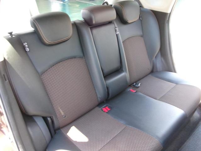 ノート メダリスト　Ｘ　ＰＳ　ＰＷ　フルオートエアコン　Ｗエアバック　衝突安全ボディ　エマージェンシーブレーキ　スマートキー　プッシュスタート　純正ナビ　アラウンドビューモニター　ＥＴＣ　ステアリングリモコン　修復歴なし（19枚目）