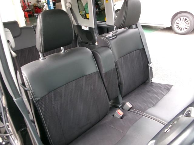 タント カスタムＲＳ　トップエディションＶＳ　ＳＡＩＩＩ　ＰＳ　ＰＷ　フルオートエアコン　Ｗエアバック　衝突安全ボディ　スマートアシストＩＩＩ　スマートキー　プッシュスタート　両側電動スライドドア　純正８インチナビ　パノラマモニター　ＥＴＣ　シートヒーター（12枚目）