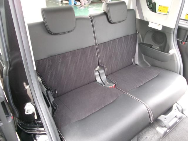 タント カスタムＲＳ　トップエディションＶＳ　ＳＡＩＩＩ　ＰＳ　ＰＷ　フルオートエアコン　Ｗエアバック　衝突安全ボディ　スマートアシストＩＩＩ　スマートキー　プッシュスタート　両側電動スライドドア　純正８インチナビ　パノラマモニター　ＥＴＣ　シートヒーター（15枚目）