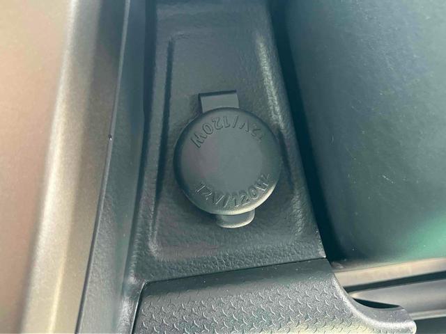 ハスラー ＪスタイルＩＩ　全周囲カメラ　ナビ　ＴＶ　クリアランスソナー　レーンアシスト　衝突被害軽減システム　オートライト　ＨＩＤ　スマートキー　アイドリングストップ　電動格納ミラー　シートヒーター　ベンチシート　ＣＶＴ（45枚目）