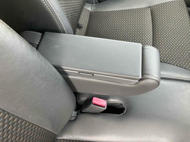 ハスラー ＪスタイルＩＩ　全周囲カメラ　ナビ　ＴＶ　クリアランスソナー　レーンアシスト　衝突被害軽減システム　オートライト　ＨＩＤ　スマートキー　アイドリングストップ　電動格納ミラー　シートヒーター　ベンチシート　ＣＶＴ（48枚目）