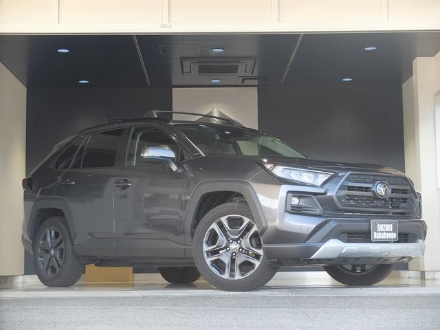 ＲＡＶ４ アドベンチャー　４ＷＤ　純正ナビフルセグ　デジタルインナーミラ　ビルトＥＴＣ２．０　革ベンチレーション＆パワーシートヒーター　パワーバックドア　ステアリングヒーター　ＬＥＤオートライト　オートハイビーム　ルーフレール（2枚目）