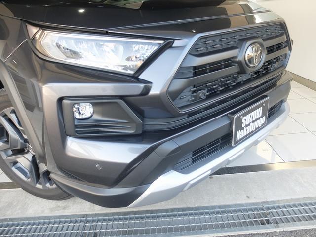 ＲＡＶ４ アドベンチャー　４ＷＤ　純正ナビフルセグ　デジタルインナーミラ　ビルトＥＴＣ２．０　革ベンチレーション＆パワーシートヒーター　パワーバックドア　ステアリングヒーター　ＬＥＤオートライト　オートハイビーム　ルーフレール（67枚目）