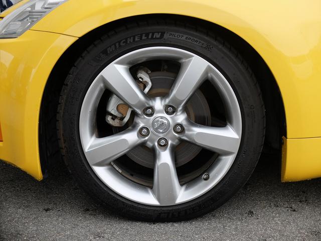 Z 後期モデル VQ35HRエンジン 313馬力 社外ナビ フルセグ 社外リヤスポ 純正18AW キセノン 革巻ステア 3連メーター ETC キーレス(14枚目)
