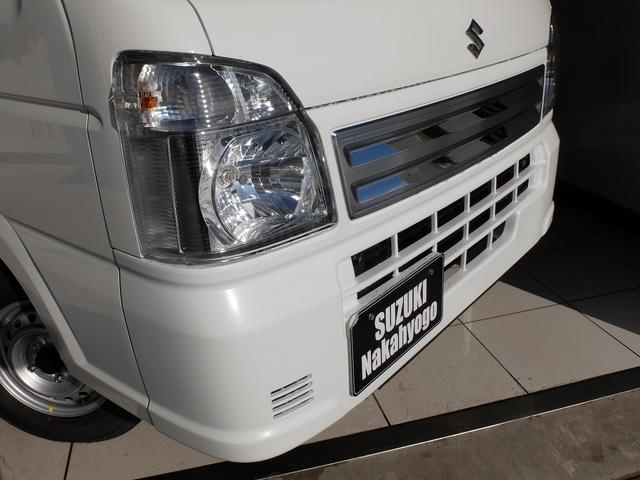 キャリイトラック ＫＣエアコン・パワステ　新車未登録車両／４ＷＤ／スズキセフティサポート／ヒルホールドコントロール／オートライト／アイドリングストップ／キーレスエントリー／３方開（8枚目）