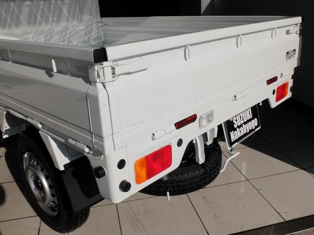 キャリイトラック ＫＣエアコン・パワステ　新車未登録車両／４ＷＤ／スズキセフティサポート／ヒルホールドコントロール／オートライト／アイドリングストップ／キーレスエントリー／３方開（20枚目）