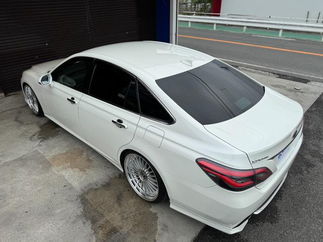 クラウンハイブリッド Ｓ　スポーツスタイル　特別仕様車　ＲＳＲ車高調　ＷＯＲＫ２０インチホイール　社外デジタルインナーミラー　ナビＴＶ　バックカメラ　ＥＴＣ　プリクラッシュ　ＢＳＭ（59枚目）