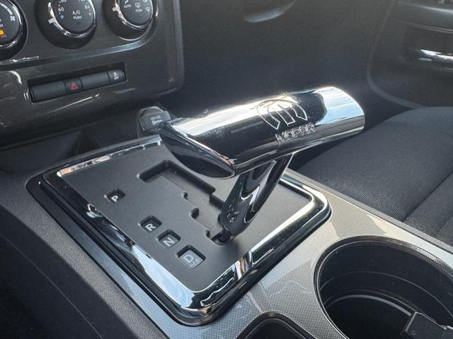 DODGE DODGE CHARENGER SXT