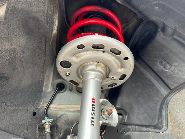 エルグランド ２５０ハイウェイスターＳ　ＮＩＳＭＯエアロ　ＮＩＳＭＯ１９インチホイール　ＮＩＳＭＯサスペンション　ＮＩＳＭＯスポーツマフラー　ナビＴＶ　スマートルームミラー　全方位カメラ　フリップダウンモニター　ＢＯＳＥサウンド（8枚目）