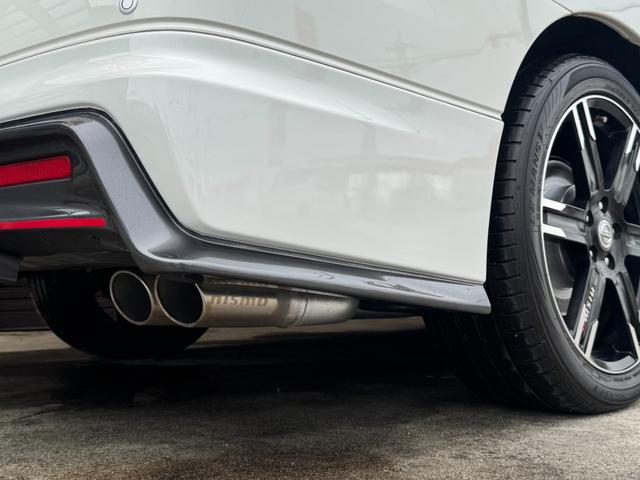 エルグランド ２５０ハイウェイスターＳ　ＮＩＳＭＯエアロ　ＮＩＳＭＯ１９インチホイール　ＮＩＳＭＯサスペンション　ＮＩＳＭＯスポーツマフラー　ナビＴＶ　スマートルームミラー　全方位カメラ　フリップダウンモニター　ＢＯＳＥサウンド（9枚目）